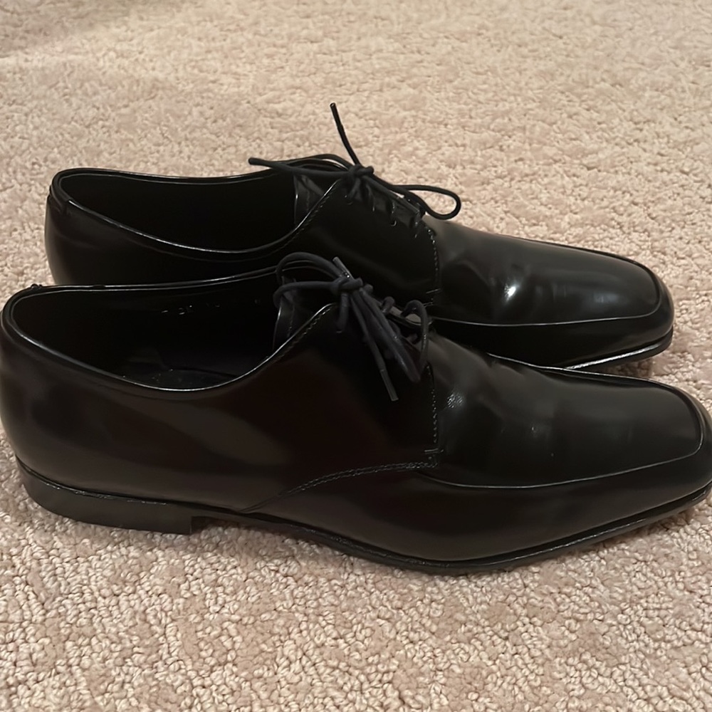Men’s Prada Oxfords - Picture 5 of 6